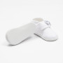 Kojenecké capáčky s mašličkou New Baby bílá