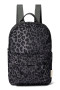 Puffy Midi Backpack - batůžek s přední kapsou Studio Noos